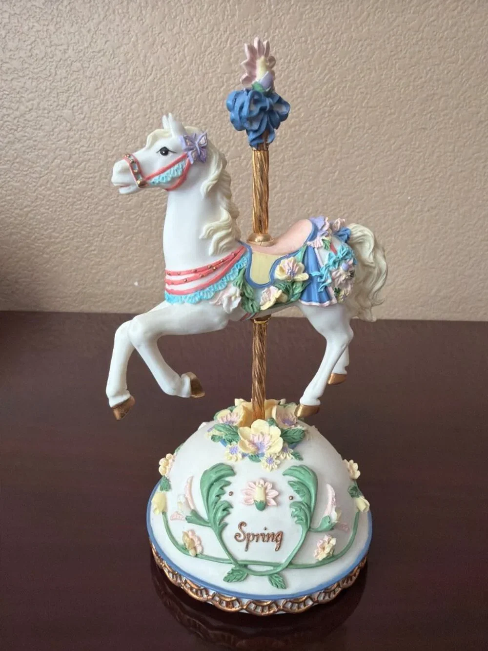 SFMB Spring Horse Carousel Music Box NIB Plays Younger Than Springtime 4